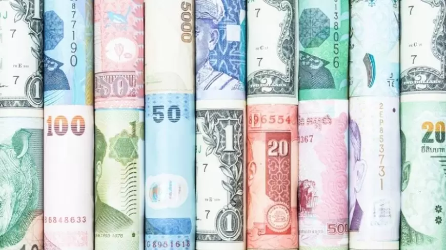أسعار العملات اليوم الأربعاء: تراجع اليورو والجنيه الإسترليني والدينار الكويتي